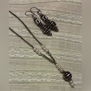 Pearl & Silver beaded Necklace with Matching Earrings Set